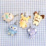Pokemon Poképiece Plush Keychain – Rowlet - Detail - Prism & Pocket